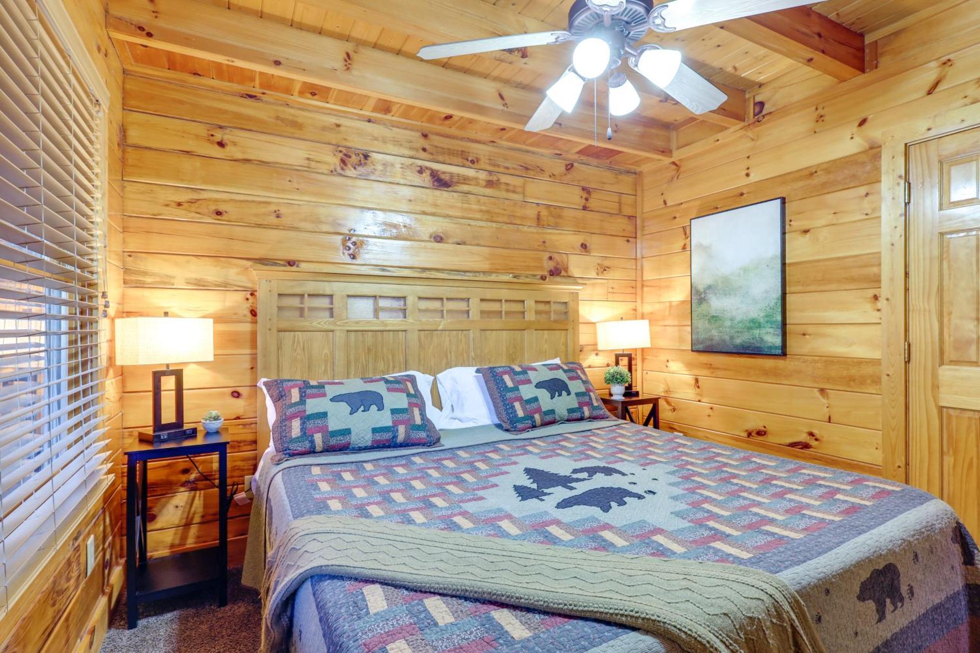 Pigeon Forge Cabin Rental With Decks And Hot Tub! Exterior photo